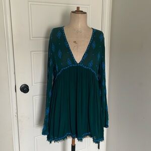 Bell Sleeved Baby Doll Tunic Top with Embroidery Boho Festival Large